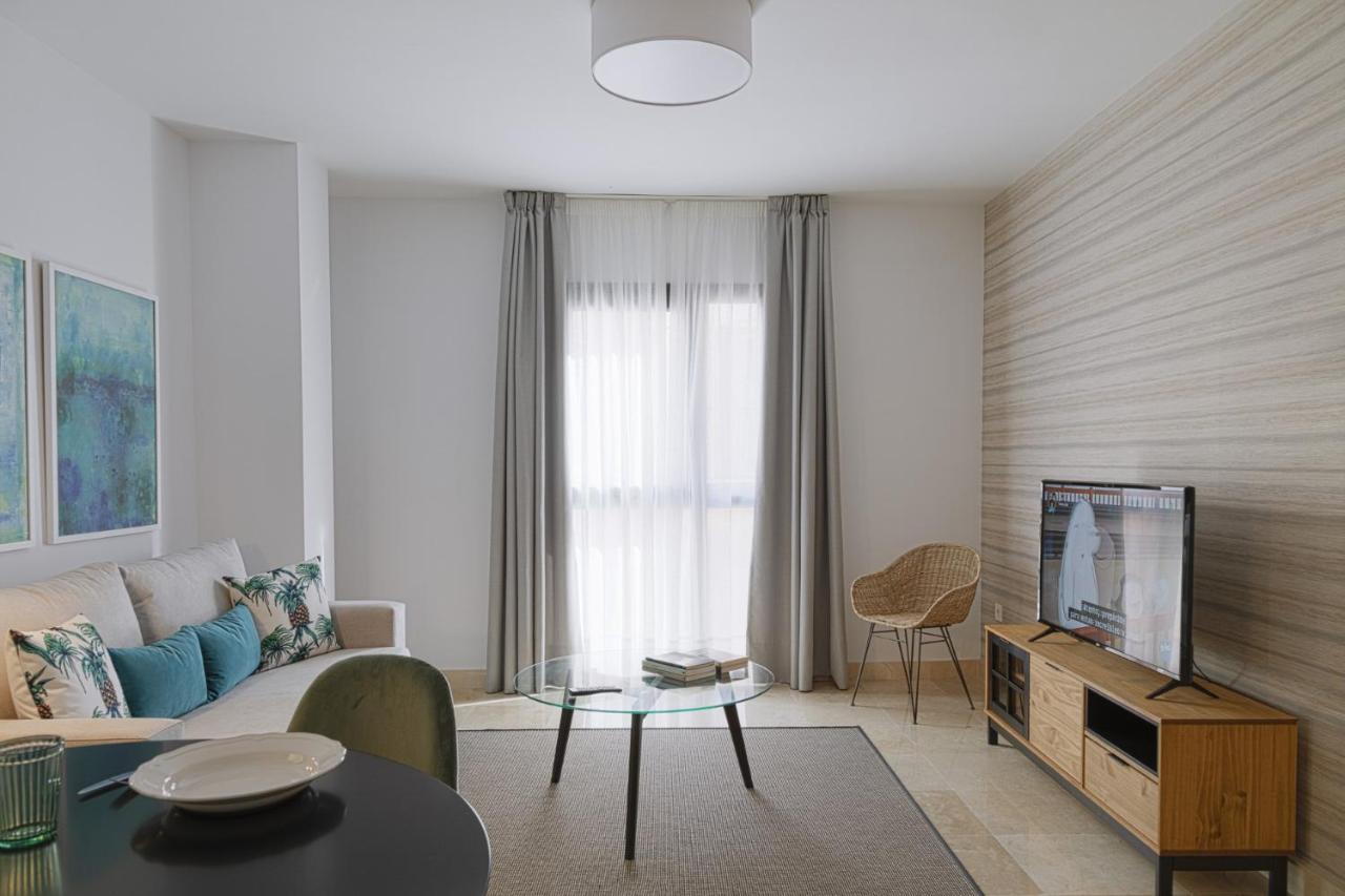 Caleta Homes - Ancha Del Carmen Malaga Exterior photo