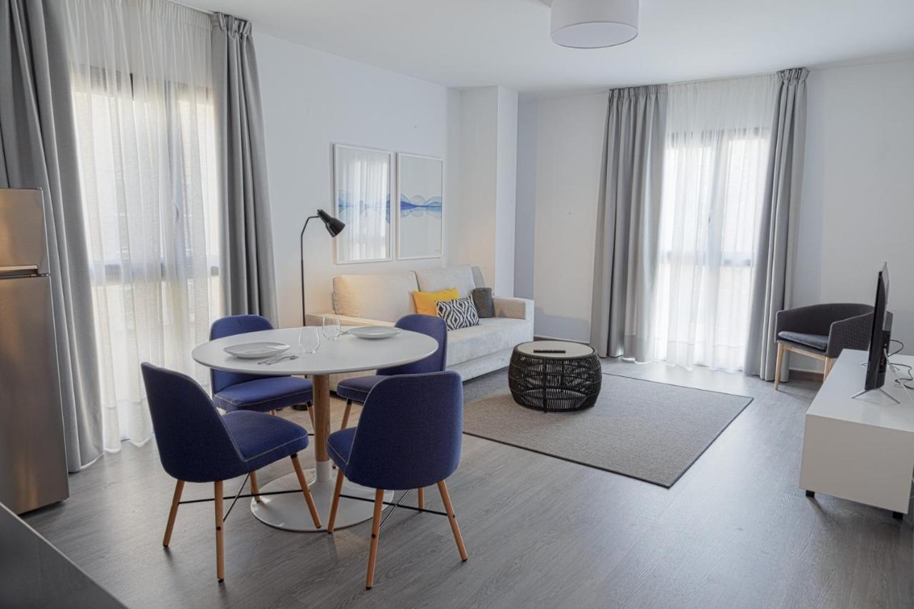Caleta Homes - Ancha Del Carmen Malaga Exterior photo